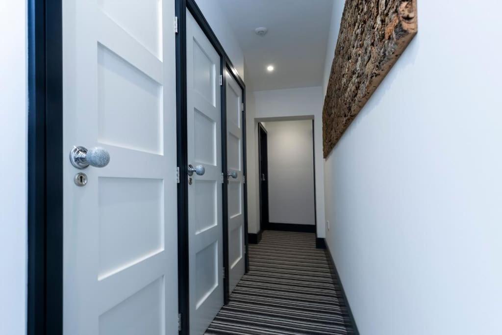 Bootique House - Luxury Group Accommodation In Wakefield Eksteriør billede