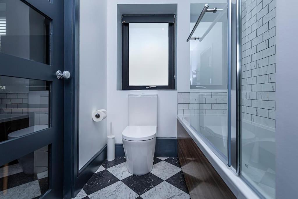 Bootique House - Luxury Group Accommodation In Wakefield Eksteriør billede