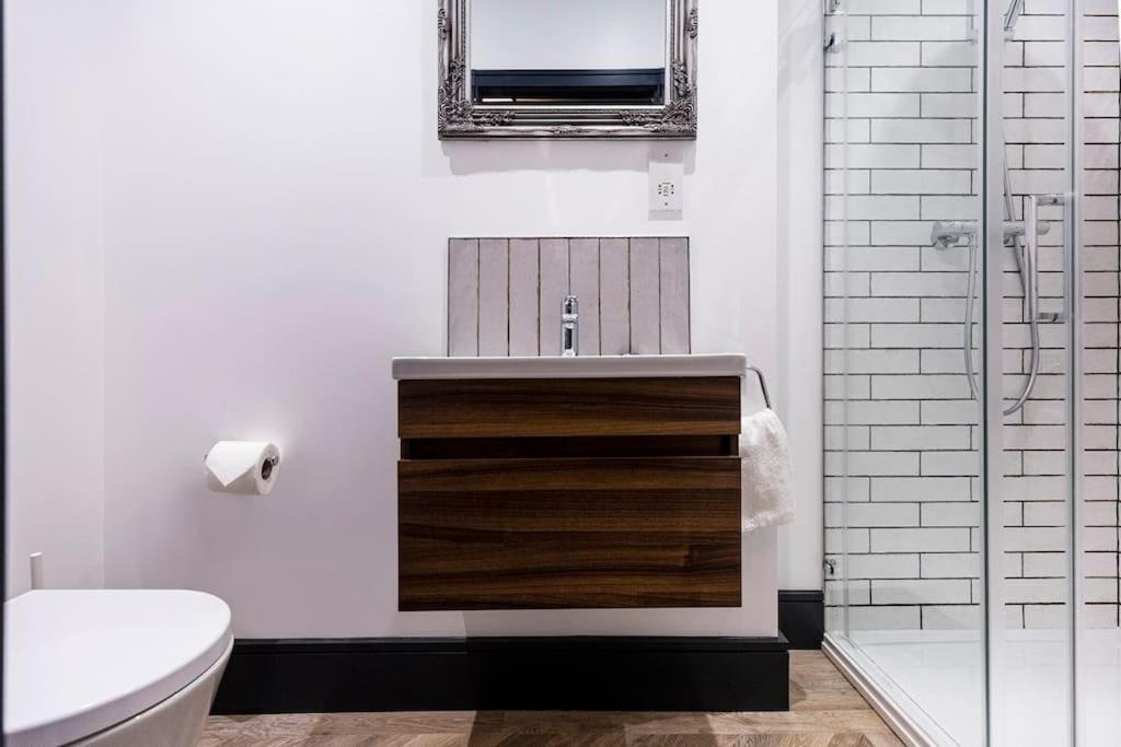 Bootique House - Luxury Group Accommodation In Wakefield Eksteriør billede